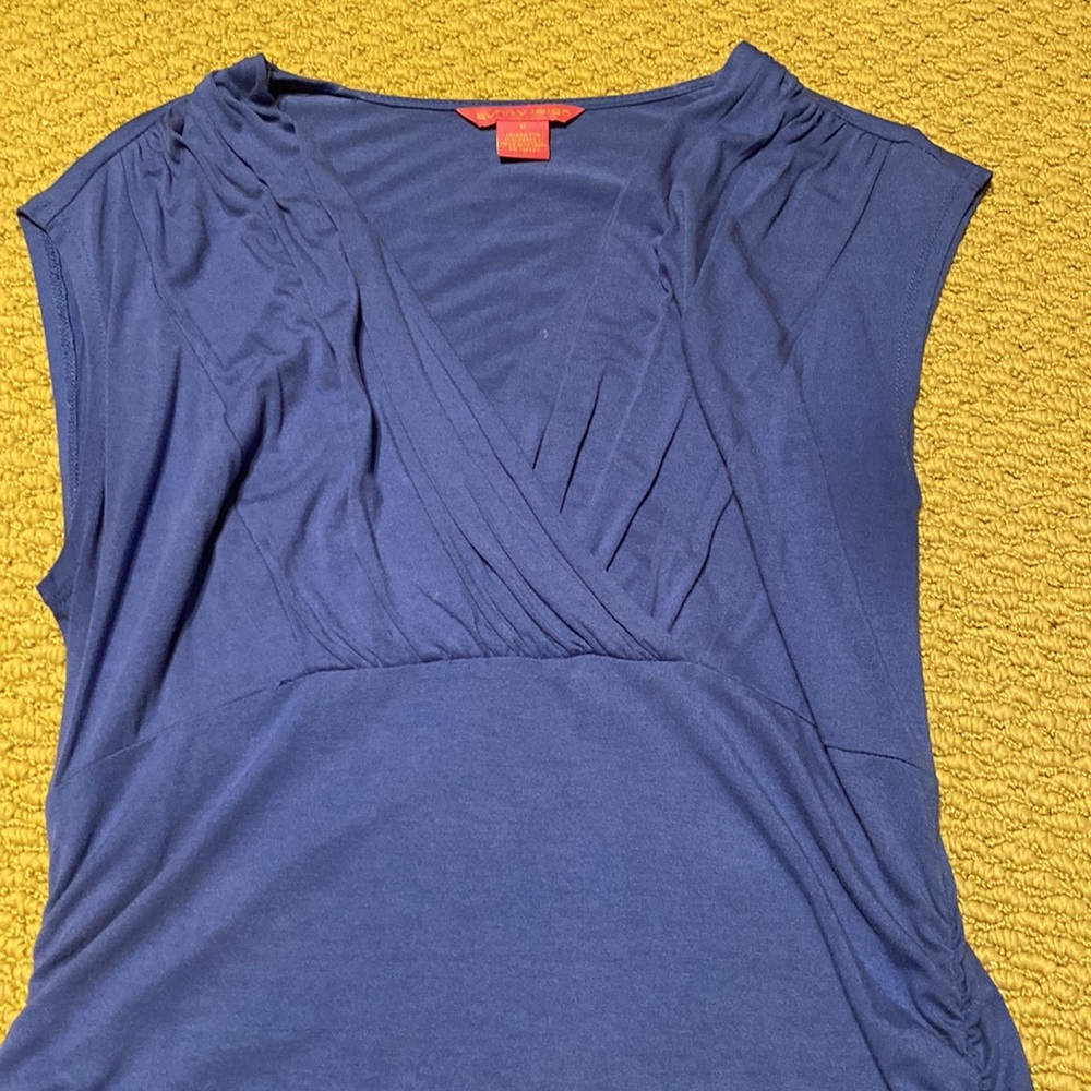 Sunny Leigh rayon spandex sleeveless top - Picture 2 of 6